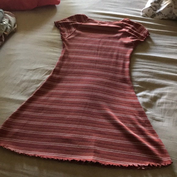 Summery Striped Dress - Picture 3 of 5